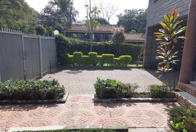 4 Bed Townhouse with En Suite in Lavington - 4
