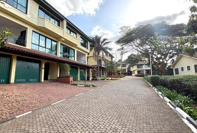 3 Bed Townhouse with En Suite at Grevillea Grove