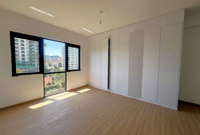 3 Bed Apartment with En Suite in Lavington - 2