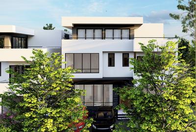 5 Bed Townhouse with En Suite in Lavington - 2