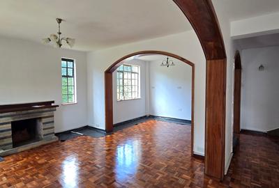 4 Bed Townhouse with En Suite in Loresho - 4