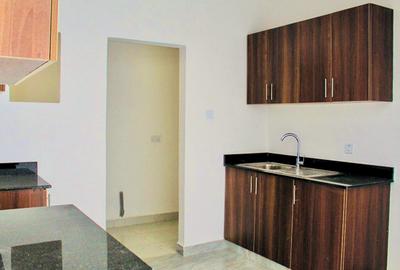 2 Bed Apartment with Swimming Pool in Mombasa Road - 4