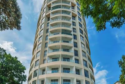 Furnished 2 Bed Apartment with En Suite at Lantana Road