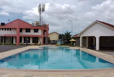 4 Bed Townhouse with En Suite at Langata - 2