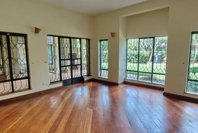 4 Bed Villa with En Suite in Karen - 3