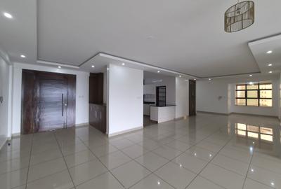 4 Bed Apartment with En Suite at Weslands - 3