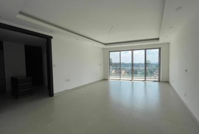 4 Bed Apartment with En Suite in Westlands Area - 4