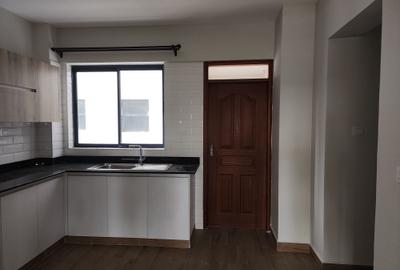3 Bed Apartment with En Suite at Kileleshwa Nairobi - 4