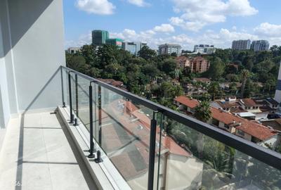 2 Bed Apartment with En Suite at Brookside - 4