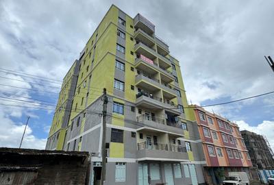 2 Bed Apartment with En Suite in Kamakis