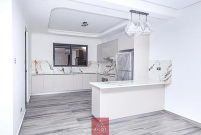 1 Bed Apartment with En Suite at Brookside Drive - 3