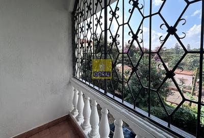4 Bed Townhouse in Parklands - 3