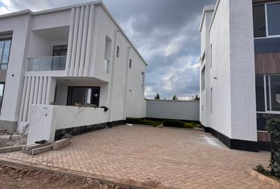 4 Bed House with En Suite in Kiserian - 2