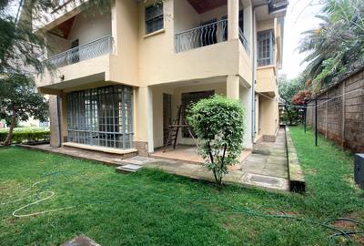 5 Bed Townhouse with En Suite in Lavington - 2