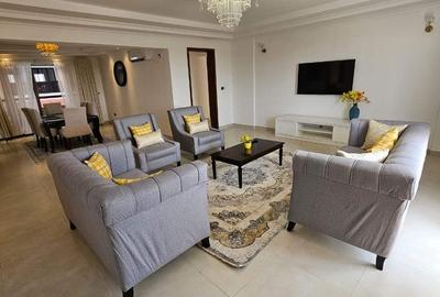 Serviced 3 Bed Apartment with En Suite at Moyne Drive - 4