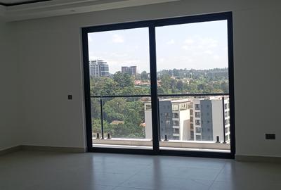3 Bed Apartment with En Suite at Brookside Gardens