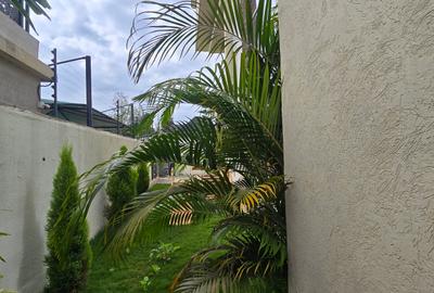 4 Bed House with En Suite at Kamakis - 2