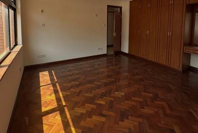 3 Bed Apartment with Swimming Pool in State House - 4