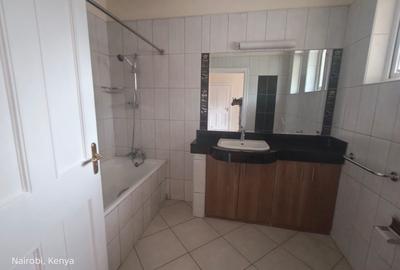 4 Bed Townhouse with En Suite in Brookside - 4