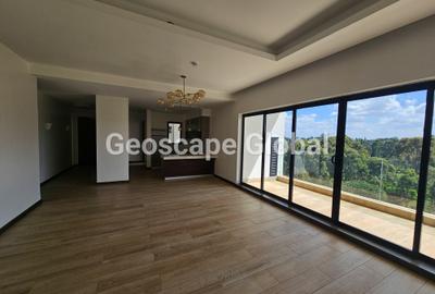 3 Bed Apartment with En Suite in Rosslyn - 3