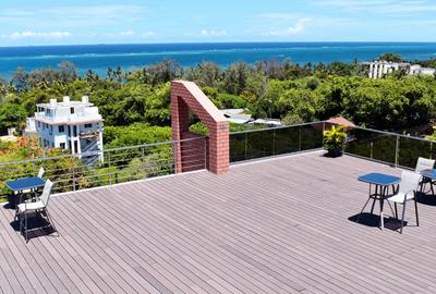 3 Bed Apartment with En Suite at Go Khart
