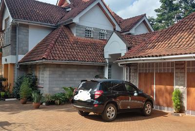 5 Bed Townhouse with En Suite in Kitisuru - 3