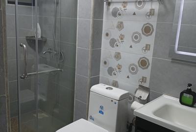 Serviced 1 Bed Apartment with Gym in Lavington - 3