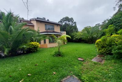 4 Bed Townhouse with En Suite at Lavington Road - 4