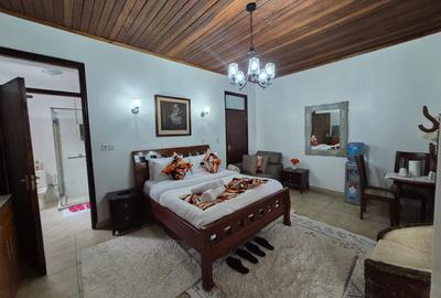 1 Bed House with En Suite in Karen - 4