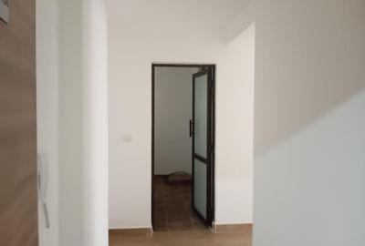 2 Bed Apartment with En Suite at Kindaruma Road - 2