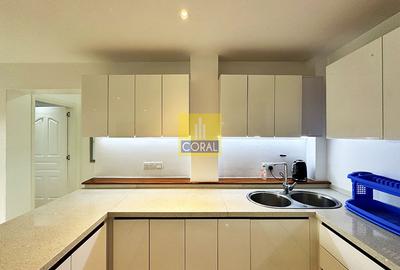 3 Bed Apartment with En Suite in Rhapta Road - 4