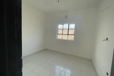 3 Bed House with En Suite at Eastern Bypass - 2