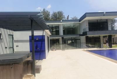 5 Bed House with En Suite at Nyari - 3