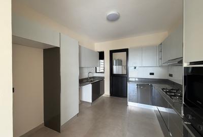 Serviced 3 Bed Apartment with En Suite in General Mathenge - 3