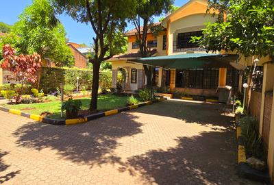 4 Bed Townhouse with En Suite at Lavington Green - 4