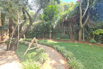 2 Bed House with Garden at Hardy Area - 3