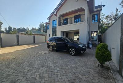4 Bed House with En Suite at Chavara School Area. - 3