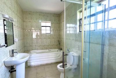4 Bed Townhouse with En Suite at Runda - 3