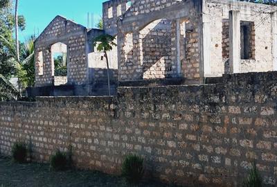 5 Bed House in Kikambala - 4