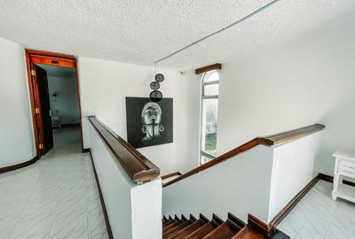 5 Bed Townhouse with En Suite in Diani - 3