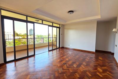 3 Bed Apartment with En Suite at Lavington. - 3