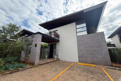 4 Bed Townhouse with En Suite in Runda