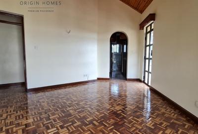 3 Bed Apartment with En Suite at Brookside - 3