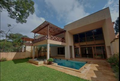 4 Bed Townhouse with En Suite at Lavington