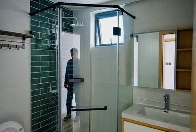 1 Bed Apartment with En Suite at 2026-250 1 Bed - 3