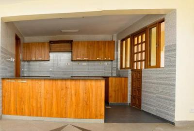 2 Bed Apartment with En Suite in Ruaka - 4