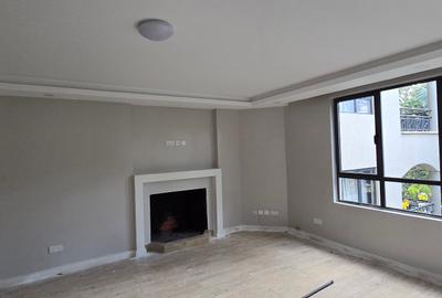 3 Bed Apartment with En Suite at Muthangari Drive - 4