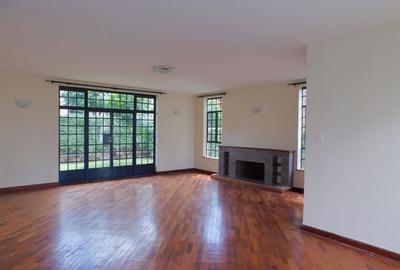 4 Bed House with En Suite at Summerfield Estate - 2