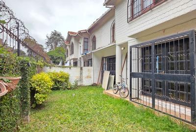4 Bed Townhouse with En Suite at Lavington-Valley Arcade - 4