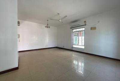 5 Bed Villa with En Suite in Nyali Area - 2